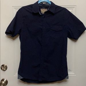 Men’s Button-down Shirt